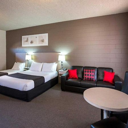 Comfort Inn & Suites King Avenue Sale Eksteriør billede