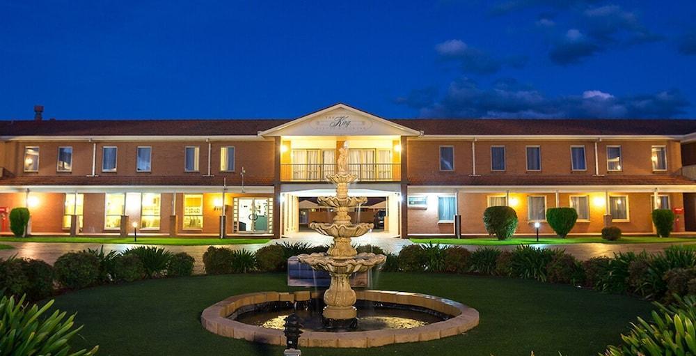 Comfort Inn & Suites King Avenue Sale Eksteriør billede