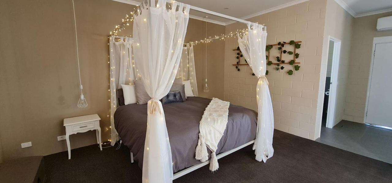 Comfort Inn & Suites King Avenue Sale Eksteriør billede