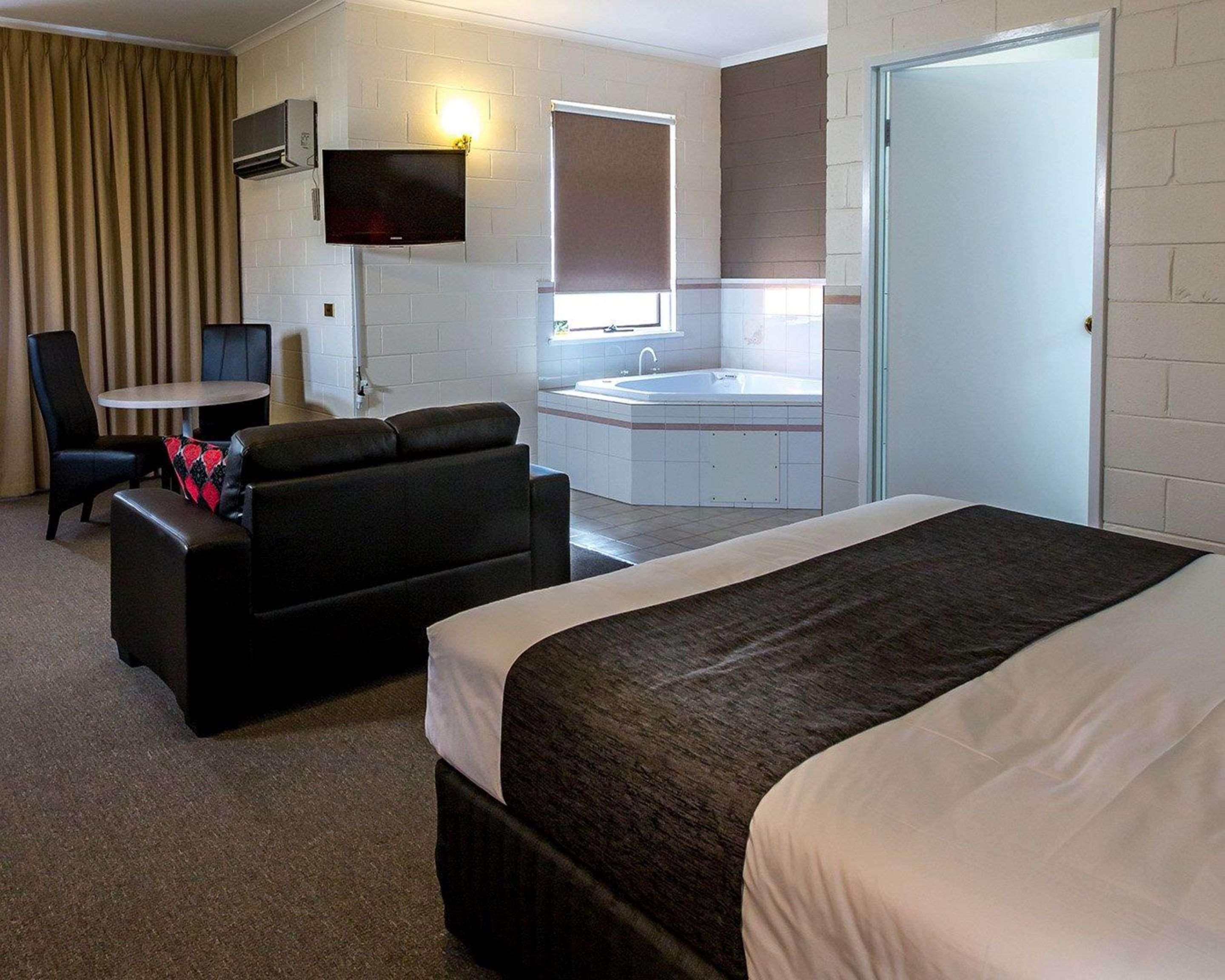 Comfort Inn & Suites King Avenue Sale Eksteriør billede