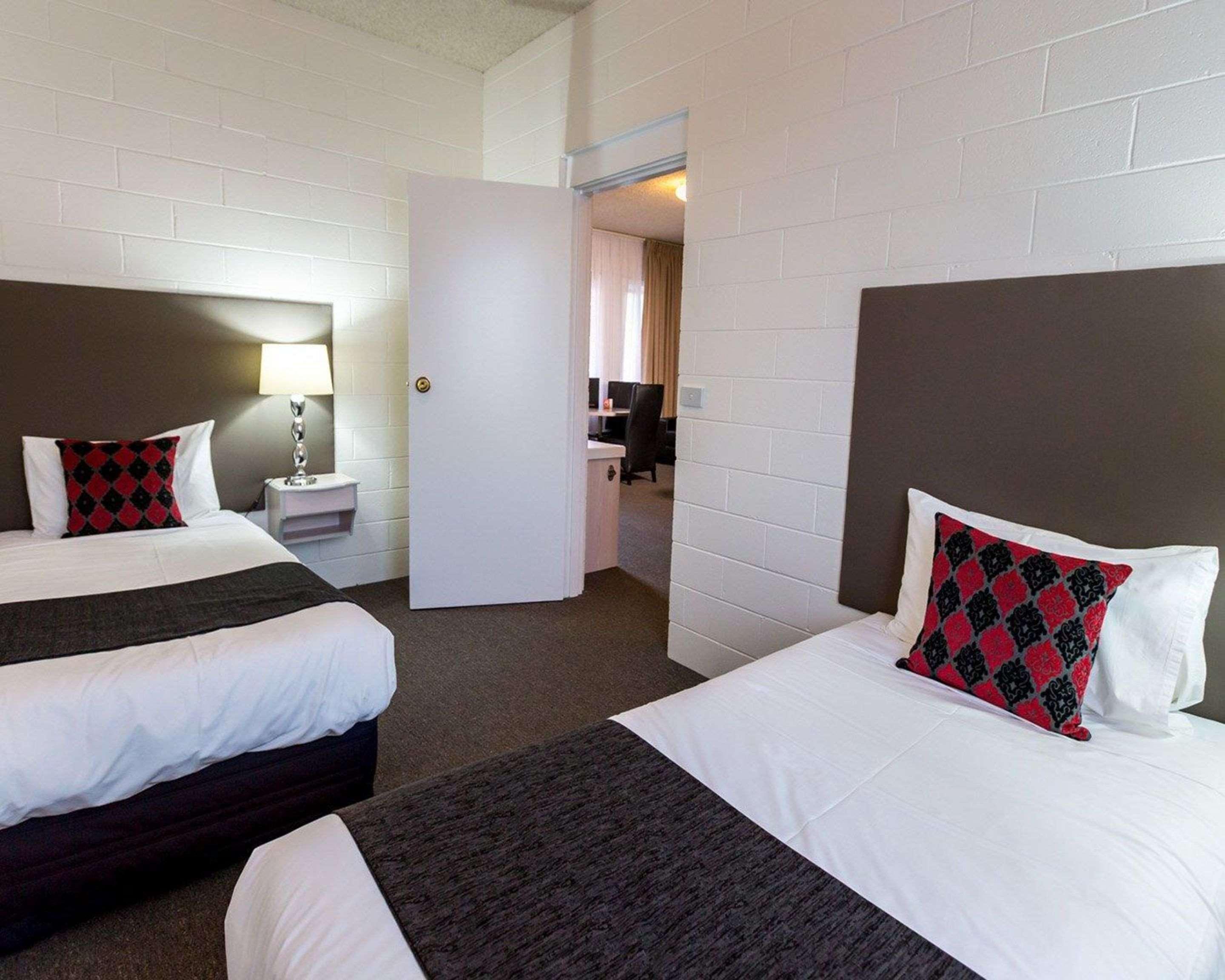 Comfort Inn & Suites King Avenue Sale Eksteriør billede