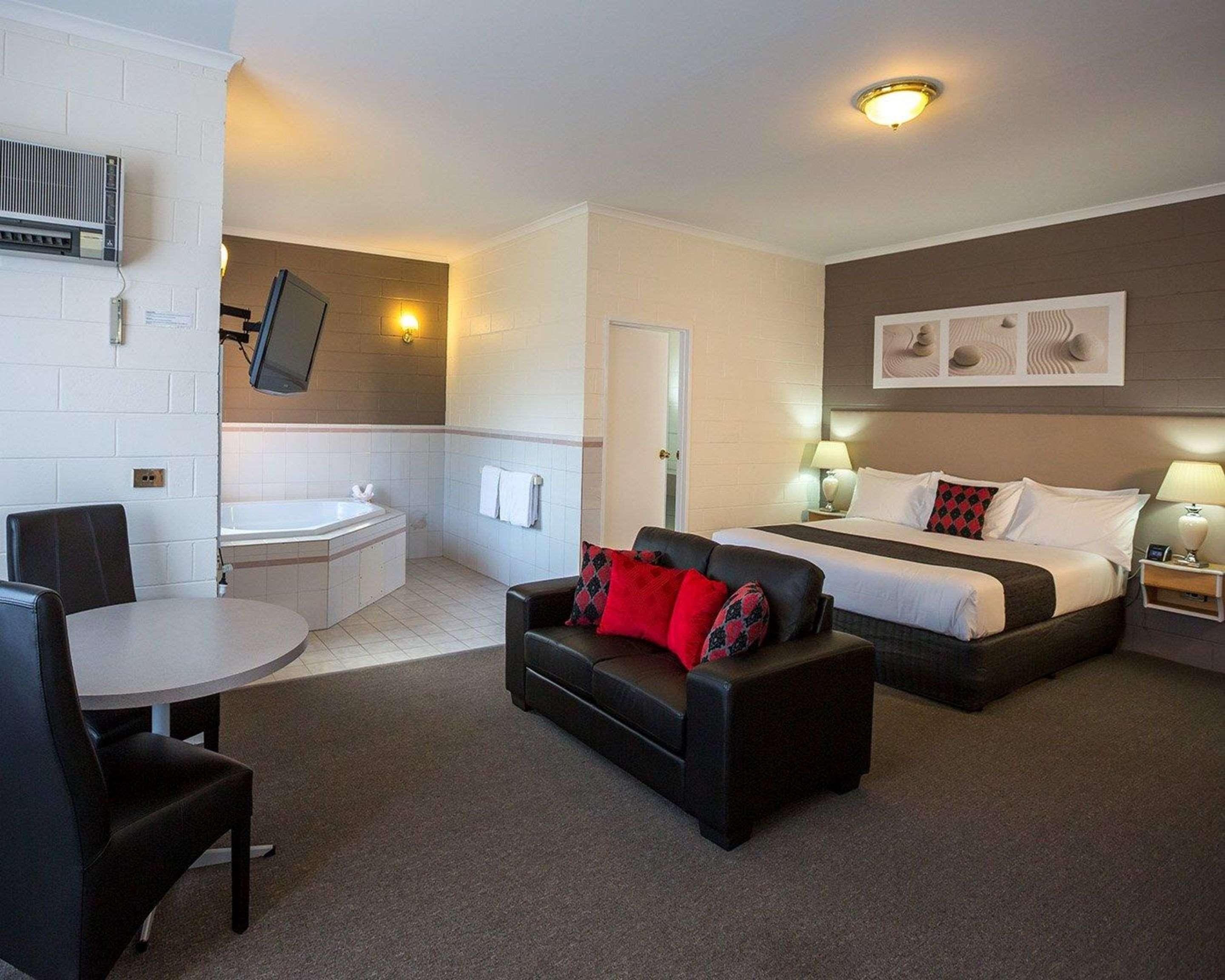 Comfort Inn & Suites King Avenue Sale Eksteriør billede